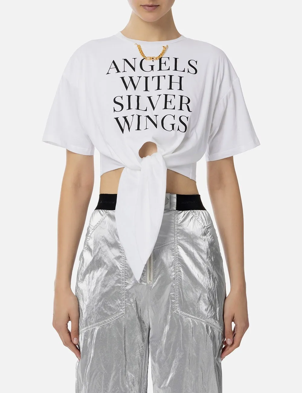 T-shirt cropped in jersey con nodo e stampa gesso